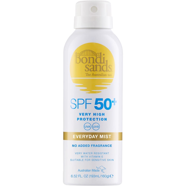 Bondi Sands Everyday Mist 193 ml solskydd spray aerosol i vit flaska med gul logotyp som ger ett högt SPF 50 skydd.