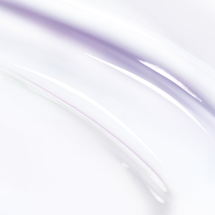 Lancôme Rénergie Multi-Lift Ultra Eye Cream 20 ml uppstramande ögonkräm med en rik vit textur och lila lyster