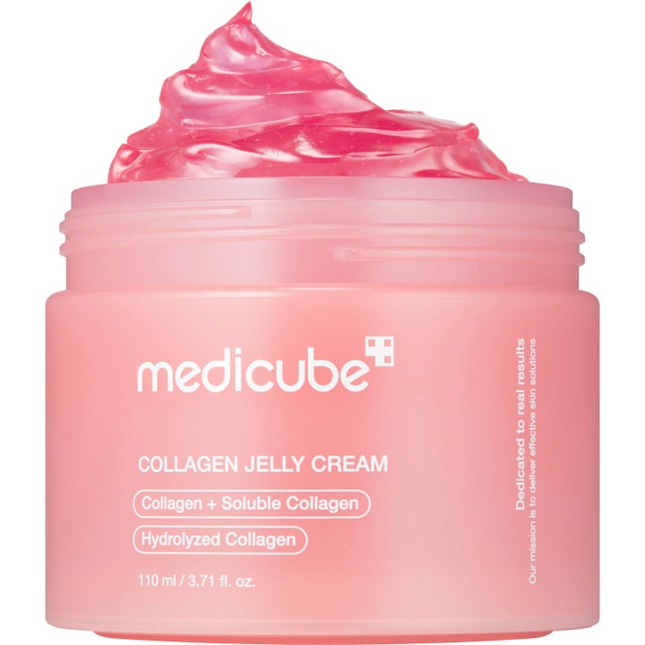 Medicube Collagen Jelly Cream 110 ml återfuktande ansiktskräm med synlig rosa gelkonsistens i en frostad rosa burk