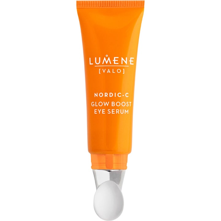 Lumene Nordic-C Glow Boost Eye Serum 10 ml lystergivande ögonserum i orange tub med metallapplikator och en vit droppe