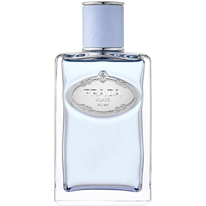 Prada Infusion d'Amande Eau de Parfum 100 ml lyxig parfym i elegant glasflaska med ljusblått lock och silveremblem