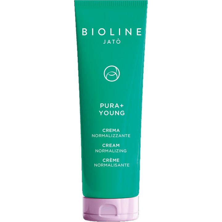 Bioline Jató Pura+ Young Cream Normalizing ansiktskräm för fet hy normaliserande i grön tub med ljuslila lock