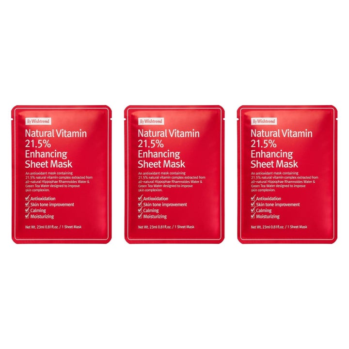By Wishtrend Natural Vitamin 21.5% Enhancing Sheet Mask 23ml lystergivande ansiktsmask i tre röda förpackningar