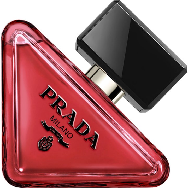 Prada Paradoxe Radical Essence 50ml edp ger en intensiv parfym i triangelformad flaska med rosa vätska