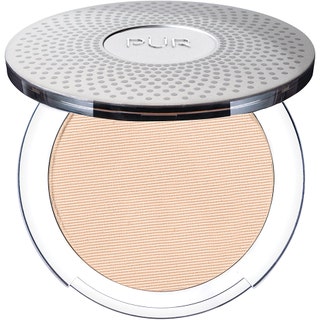 PÜR 4-in-1 Pressed Mineral Foundation
