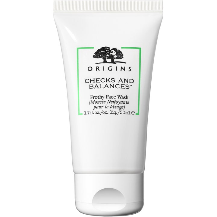 Origins Checks and Balances Frothy Face Wash 50ml balanserad ansiktsrengöring i vit tub som reseförpackning