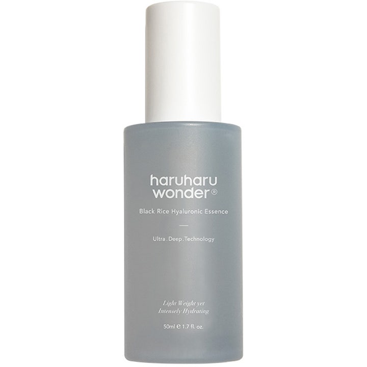 haruharu wonder Black Rice Hyaluronic Essence 50 ml återfuktande ansiktskräm i frostad grå flaska med vitt lock